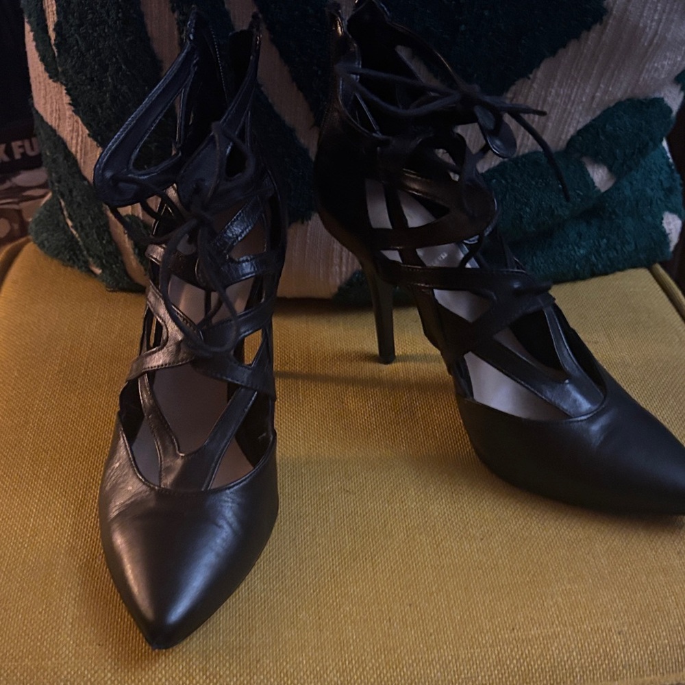 Bata, Made In Italy Heels - Picture 2 of 10